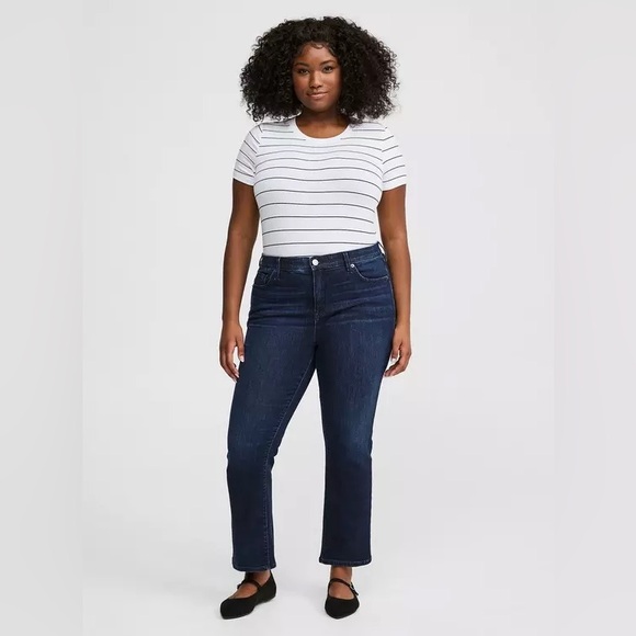 Torrid Sky High Kick Boot High-Rise Jean - 18 - Picture 1 of 10